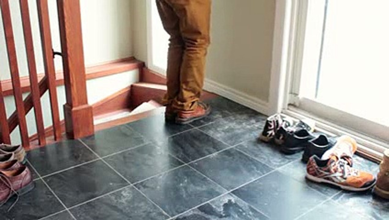7 Simple Magic Tricks With Household Items