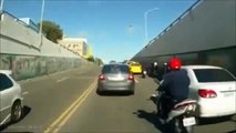 Funny Videos_ Stupid motorbiker tried overtake and fell?syndication=228326