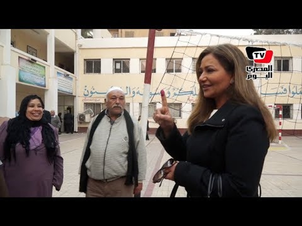 ليلي علوي تصوت بـ«نعم»: غير مقتنعة بوجود استفتاء على الدستور