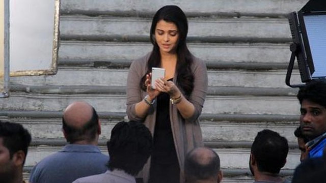 Aishwarya Rai Bachchan CRIES | Jazbaa