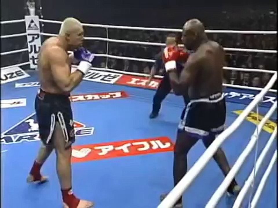 K1  2002 Ernesto Hoost vs Jerome Le Banner