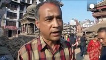 الآمال في العثور على أحياء تحت الأنقاض في النيبال تتضاءل