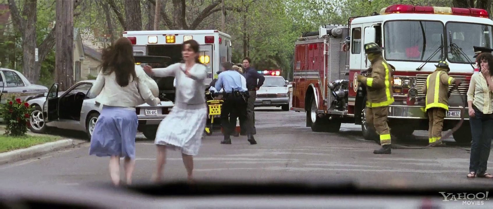 Fireflies in the Garden Bande Annonce