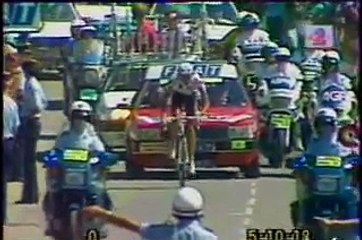Alpe d'Huez 1989. Greg LeMond loses the yellow jersey.