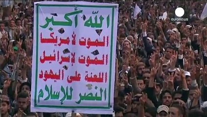 قتلى وجرحى من المدنيين في قصف لطائرات التحالف العربي على منطقة سكنية في صنعاء
