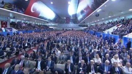 Davutoğlu: "Hiçbir Şekilde Seçim Ekonomisi Uygulamayacağız"