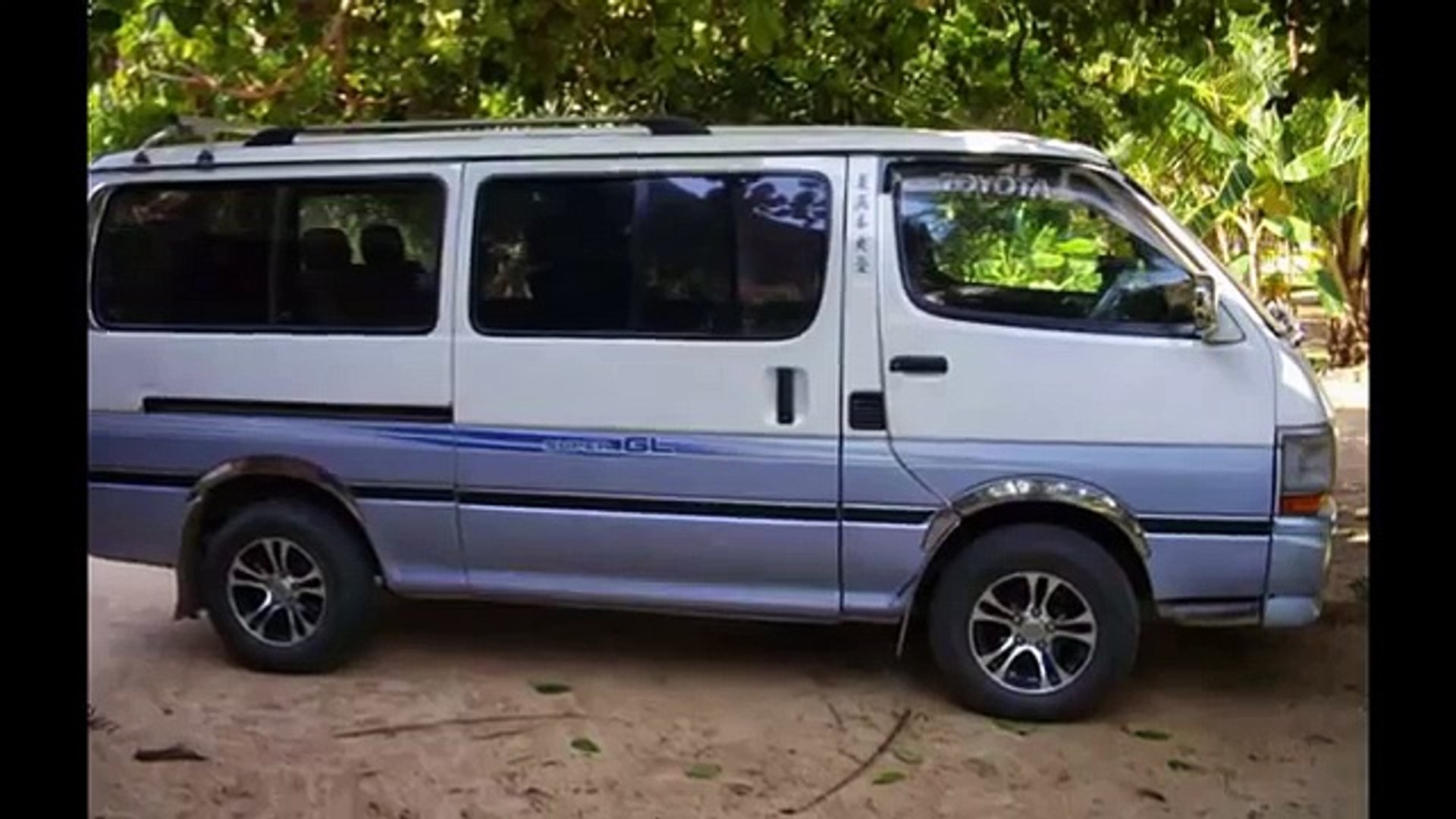 Toyota Dolphin Van for sale in Srilanka 
