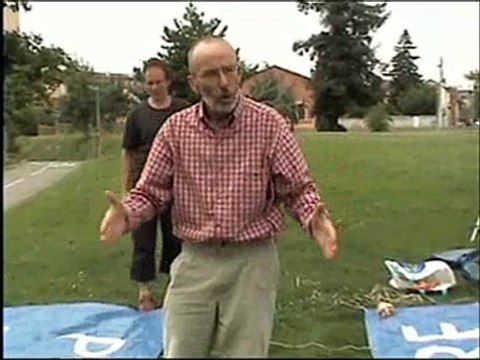 Comment bâcher les panneaux publicitaires