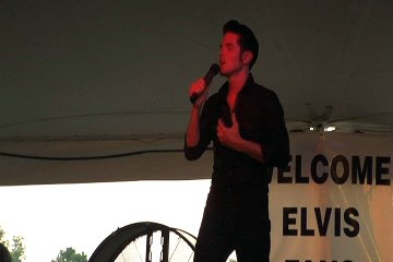 Dean Z sings 'Help Me' Elvis Week