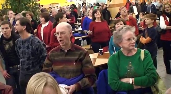 Hallelujah Flash Mob at Mall
