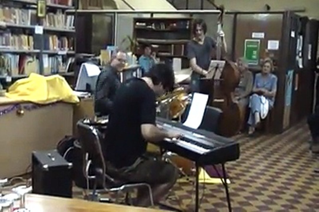 Daniel - Leandro  - Franco - Biblioteca Payro - Bahía Blanca, Argentina