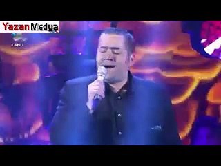 Ata Demirer'den Müslüm Gürses Performansı