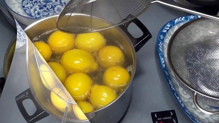 طريقة عمل الليمون المخلل Pickled Lemons