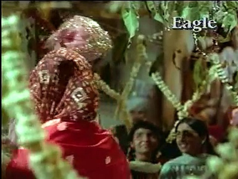 AMNA TAHIR-5                                                                       tairy dunia say ho kay majboor chala