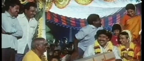ROJA, VINOD KUMAR - Edha Thene Vennelaye - POLICE BROTHERS