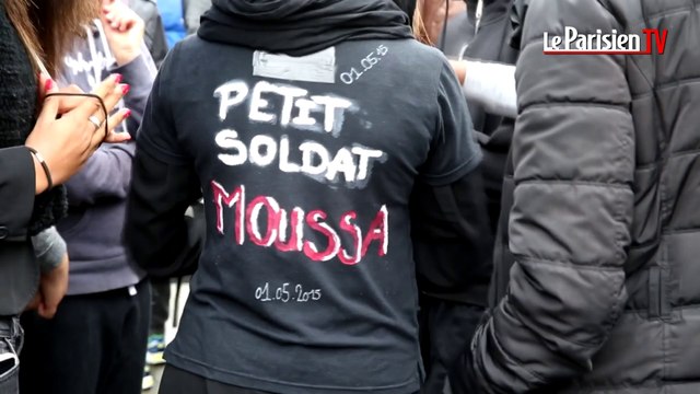 Fusillade à Trappes : les habitants rendent hommage à Moussa