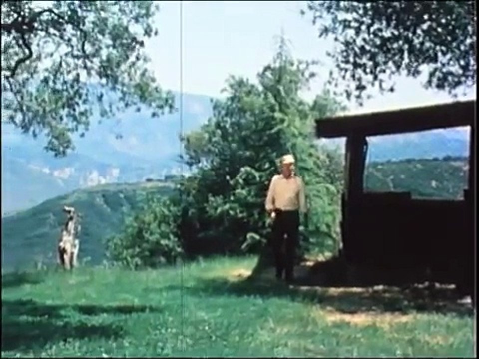Golden Eagle Raises Geese - an excerpt from the film "Gifts of an Eagle"