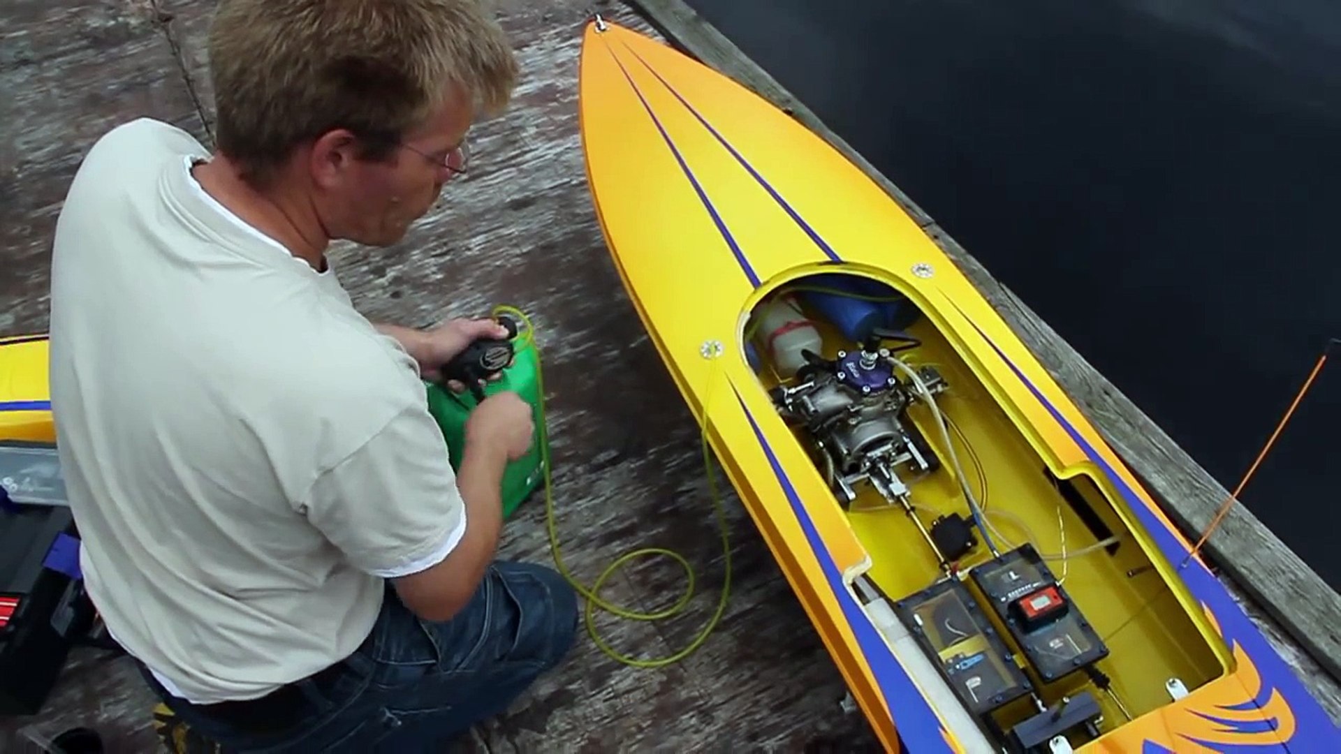 Gas Boat, MHZ Hunter - video Dailymotion