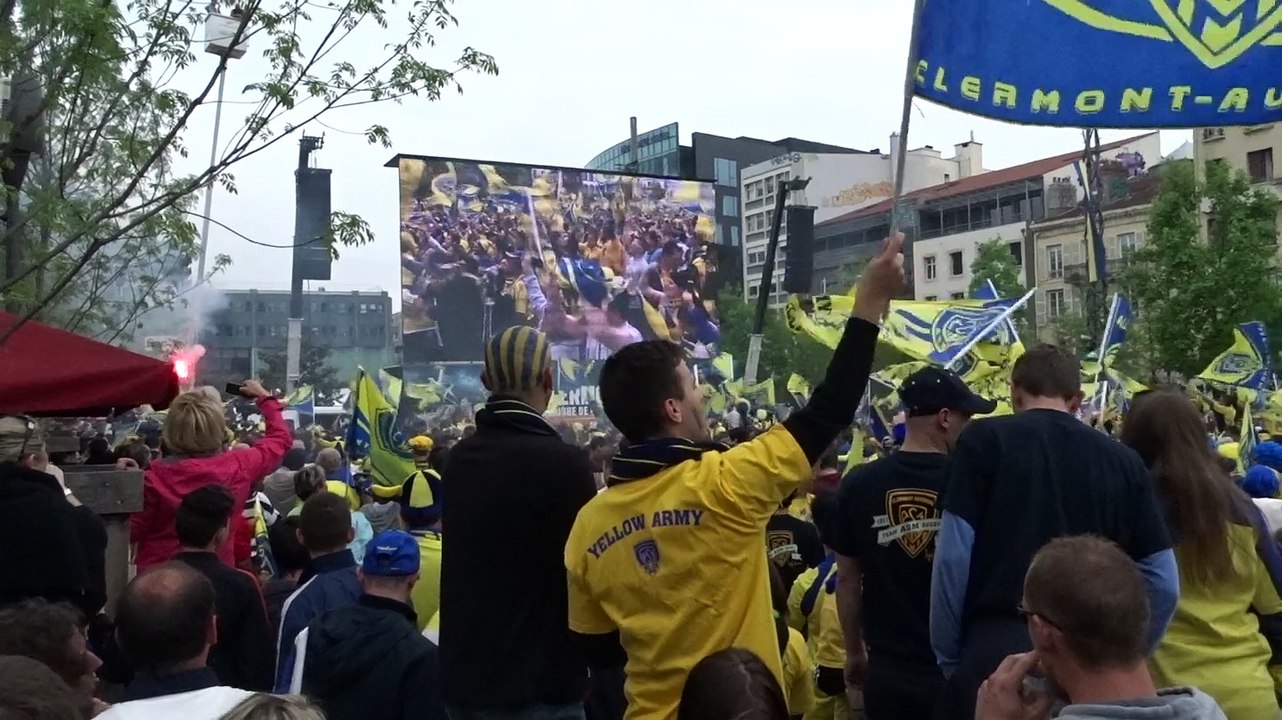 ASM - TOULON  Place de Jaude (3)