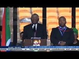 Fake Interpreter vs A Real One at Nelson Mandela Memorial - SEE THE DIFFERENCE