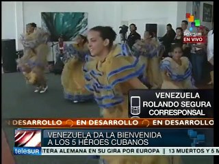 Venezuela recibe a los cinco héroes cubanos