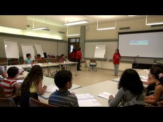 الجامعة الأمريكية تعلم الأطفال فنون القيادة المبكرة