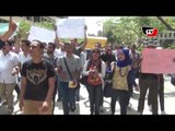 طلاب «التعليم المفتوح» يغلقون أبواب جامعة القاهرة