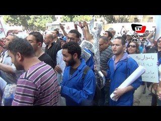 في عيد العمال.. مسيرات ضد «رأسمالية الإخوان»