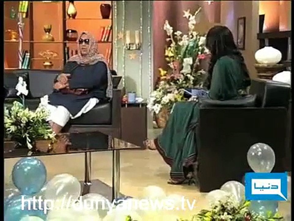 Azizi Meera (English) Hasb e Haal _ video uploder