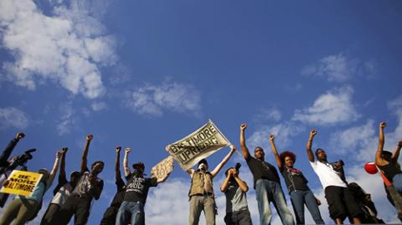 Covering Baltimore: Race, riots and the media - The Listening Post (lead story)