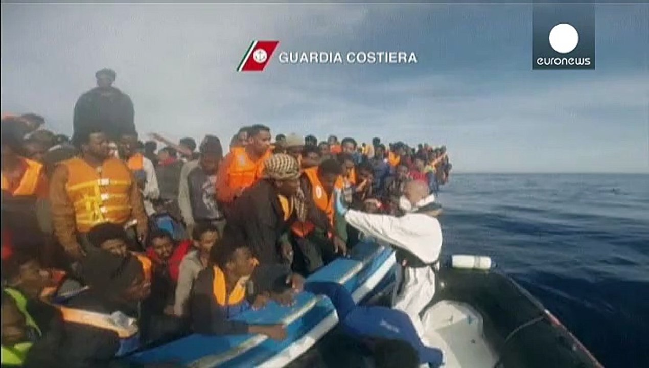 Mittelmeer: neuer massenandrang von bootsflüchtlingen
