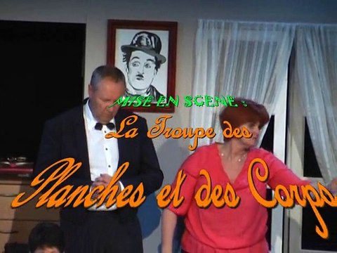 Le prénom par la troupe des planches et des corps