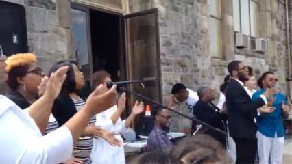 Congregants thank National Guard in Baltimore