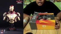 Hot Toys Iron Man Mark 43 1/4 Bust & Avangers Age of Ultron Poster Unboxing
