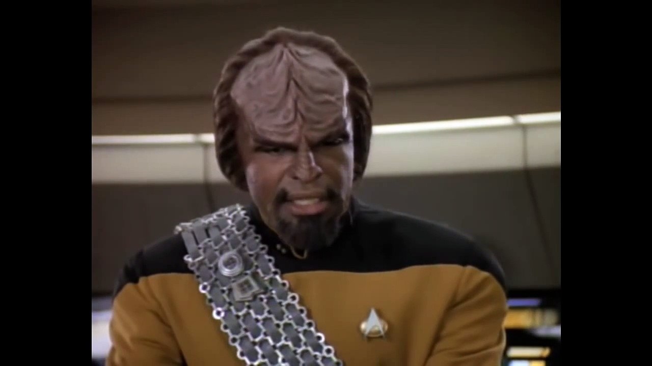 Star Trek vs Star Wars - The Final Battle ! (humorous)