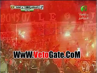 جماهير الصفاقسى تشعل ملعب"بالشماريخ"امام مولودية العلمة