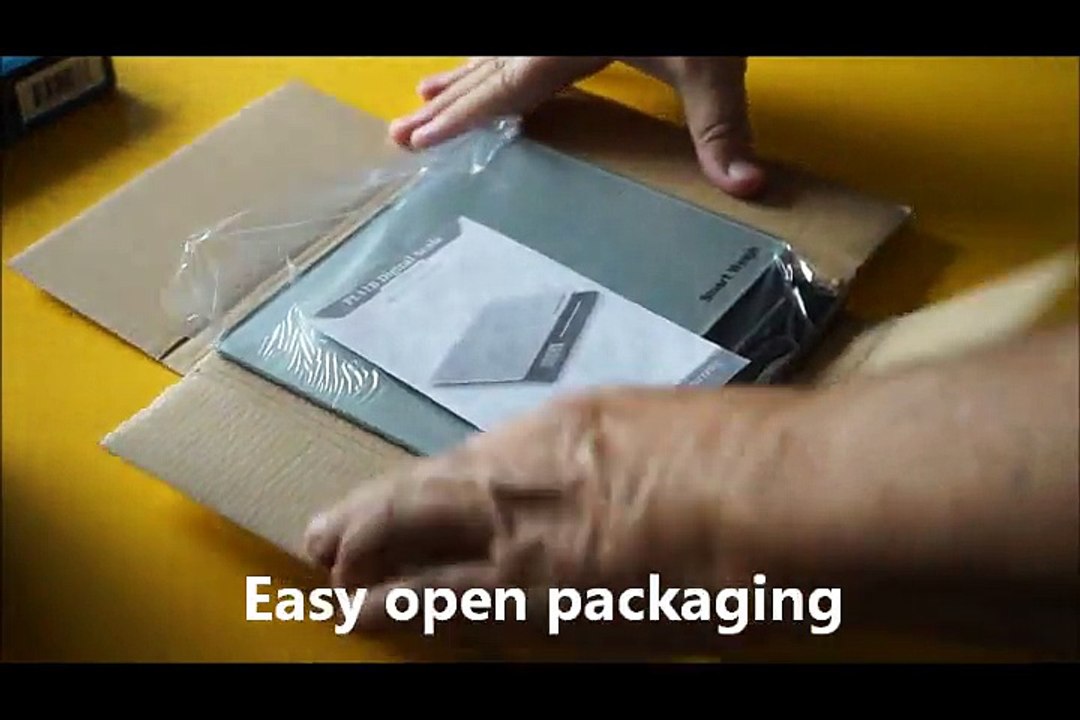 Smart Weigh Professional Digital Kitchen and Postal Scale with Tempered Glass Platform