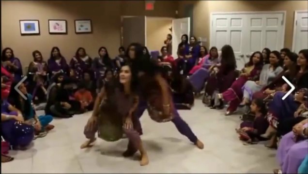 Indain Mehndi Dance Desi Girls Dance