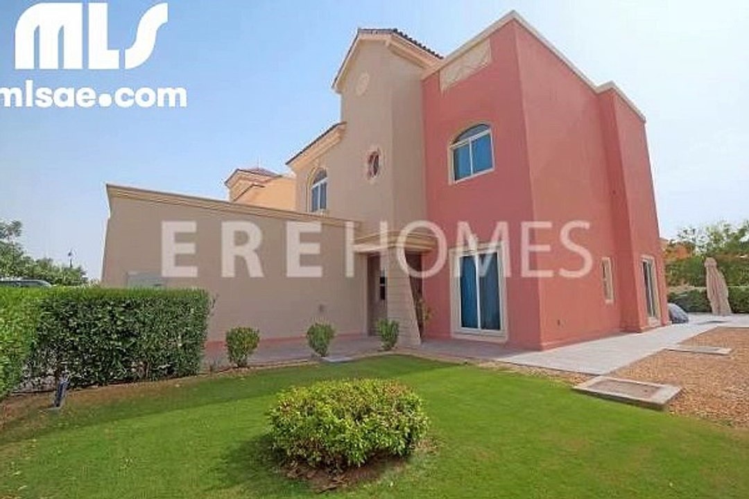 Beautifully upgraded and Extended C3  in quiet location  ER S 7129 - mlsae.com