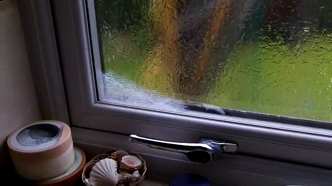 Window Cleaning-Internal Window Cleaning Or Self Cleaning Glass?
