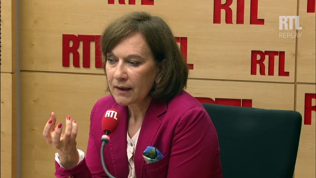 Laurence Rossignol choquée par la chanson Une petite pipe de Patrick Sebastien