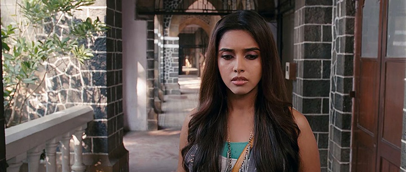 Saari Saari Raat (Video Song) - Khiladi 786