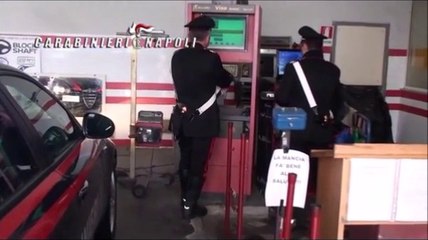 Napoli - false revisioni auto: 4mila veicoli coinvolti, 12 denunce