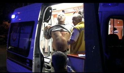 Polislerle tartıştı bıçağı kalbine soktu