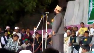 ‫میں حضور ﷺ کی قبر انور پر آیا ہوں ، کسی پتھر کے... - Allama Syed Muzaffar Shah's Lectures , Speeches & Bayanats‬