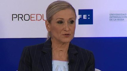 Cifuentes: Las encuestas ni las veo. No me aportan nada