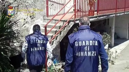 Скачать видео: Catania - mafia, confiscati beni per 1,4 milioni ad affiliato cosca