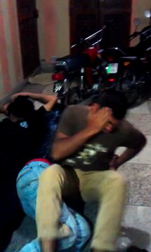 UNE BLAGUE QUI MERITE DES CLAQUES !!