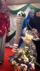 Ham Yahaan Se Pukaray Wahan Woh Sunay