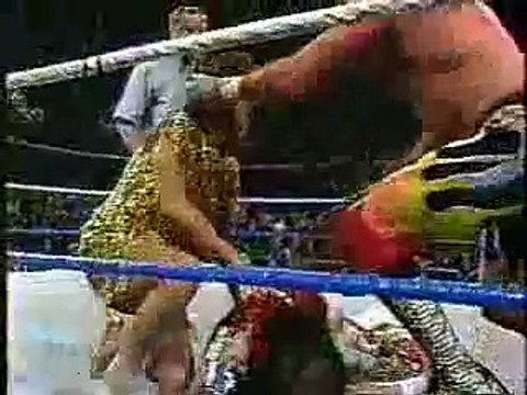 Undertaker+Jake Roberts at Funeral Parlor